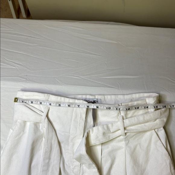 White Wide Leg Pants with Relaxed Fit - Picture 11 of 16